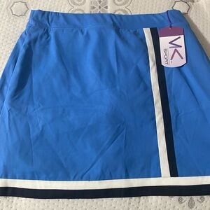 VK Sport NWT Women's Blue Skort